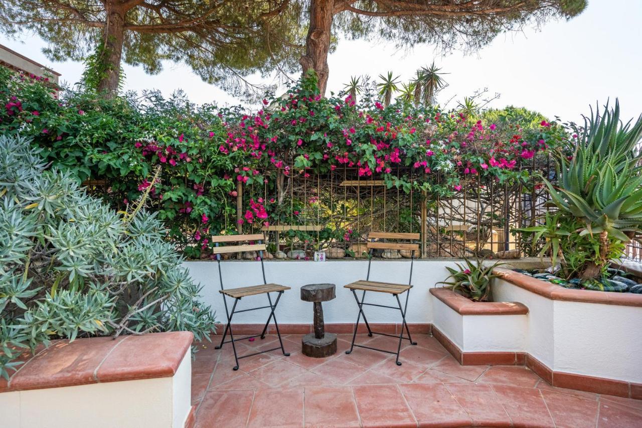La Casa Davanti Al Mare กวาร์ตู ซานเตเลนา ภายนอก รูปภาพ